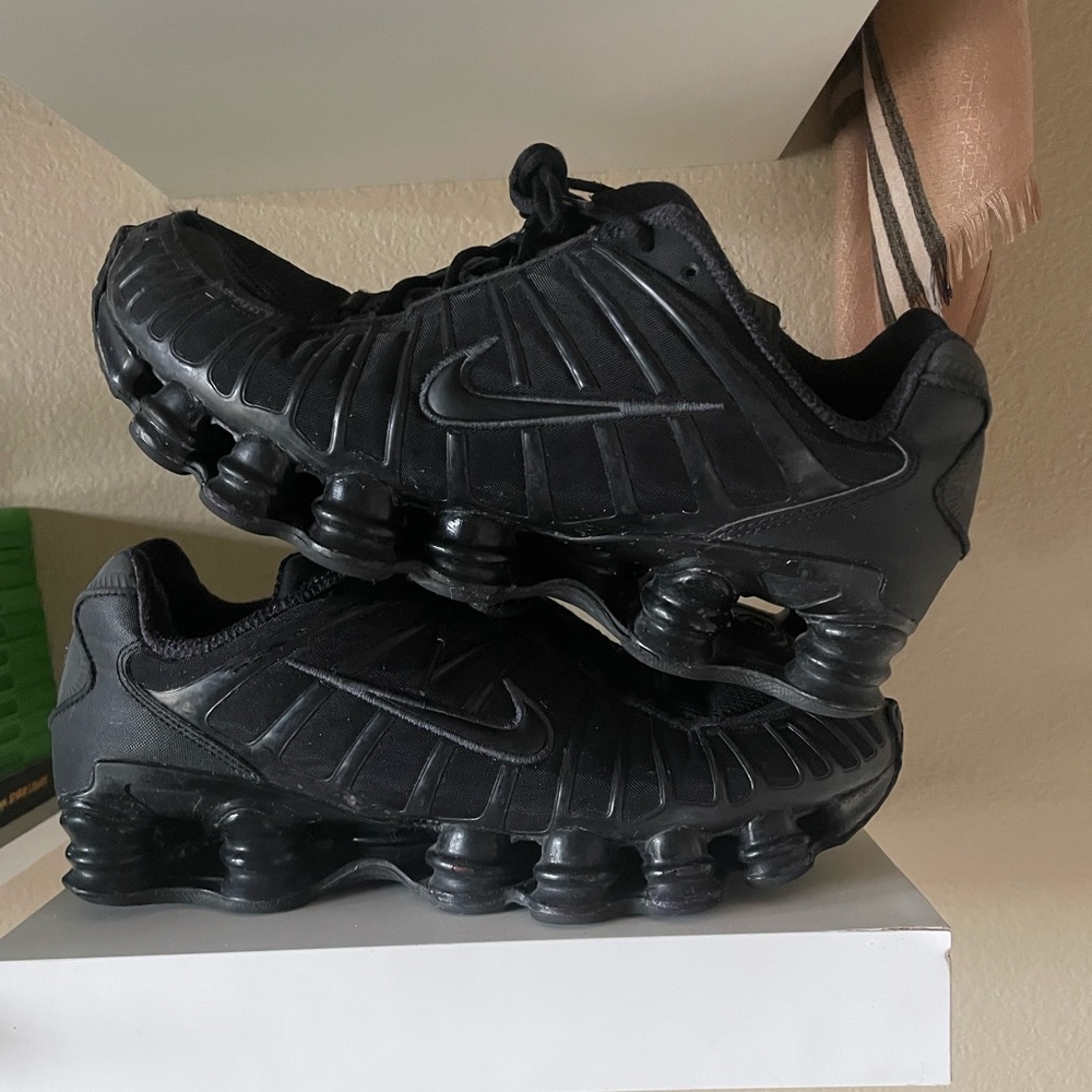 nike shox